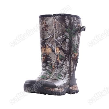 Natural Rubber Hunting Boots